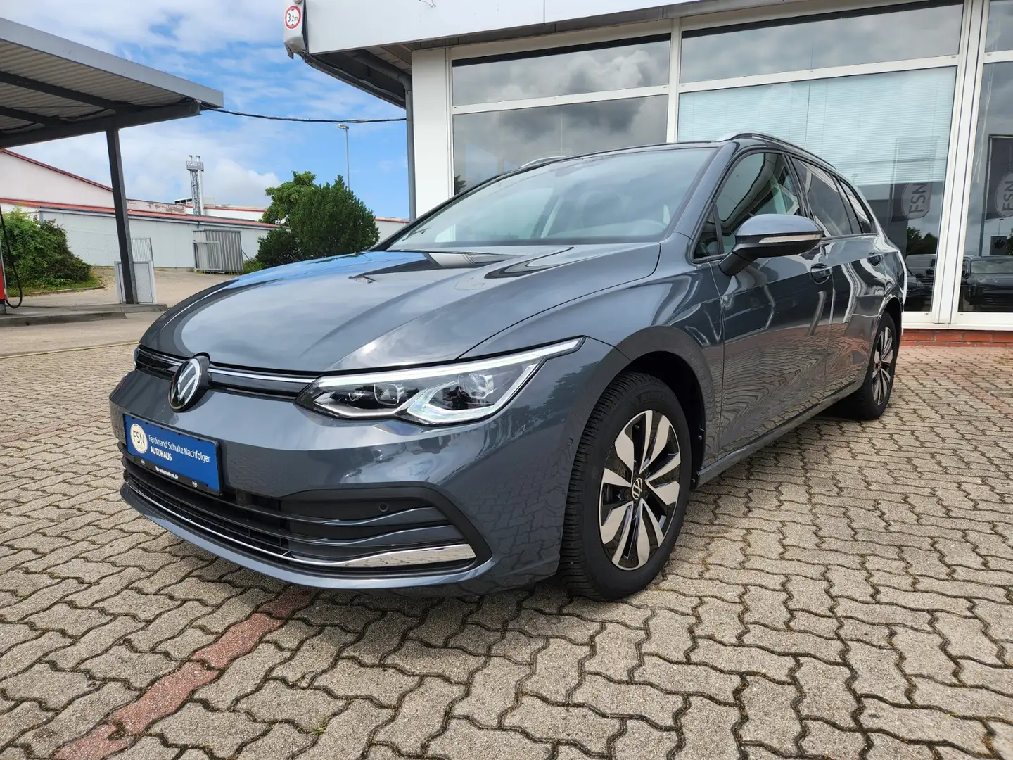 Volkswagen Golf Variant VIII 2.0 TDI 1,99% AHK Navi LEDPlus RFK IQ.Drive Gris - 2