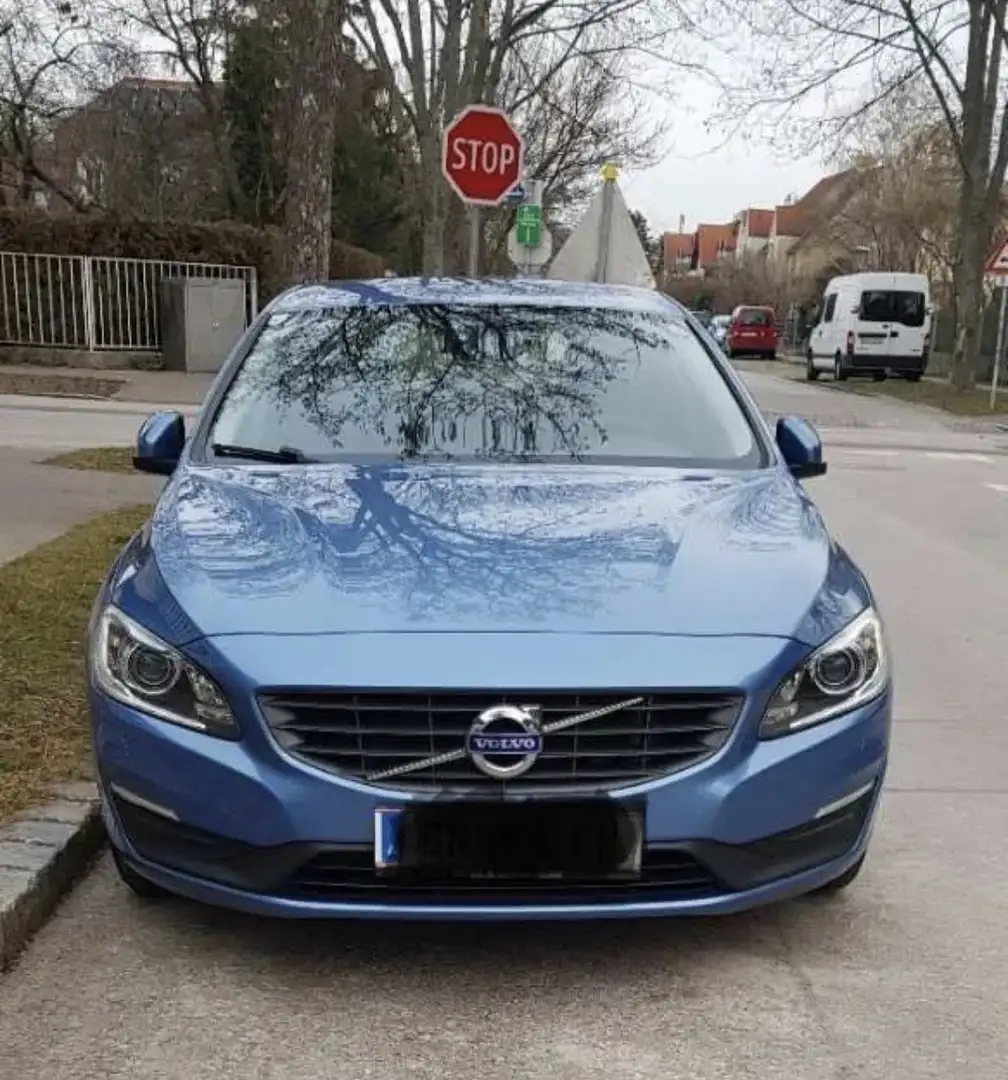 Volvo V60 D3 Kinetic - 2