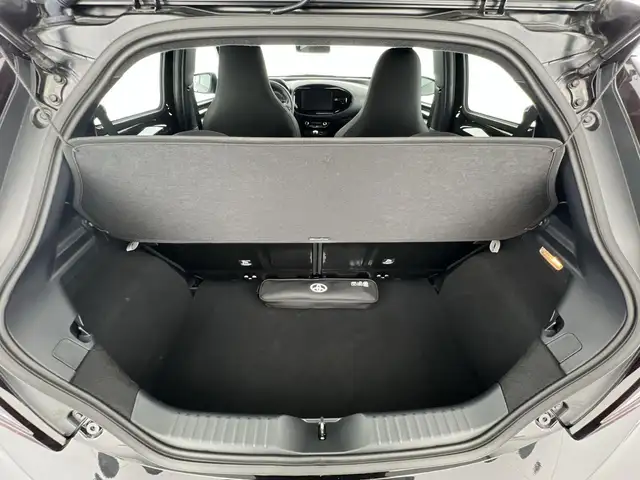Toyota Aygo X view 20