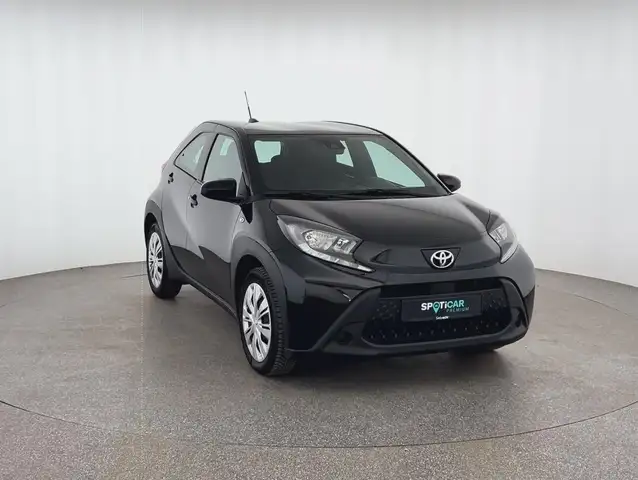 Toyota Aygo X view 3