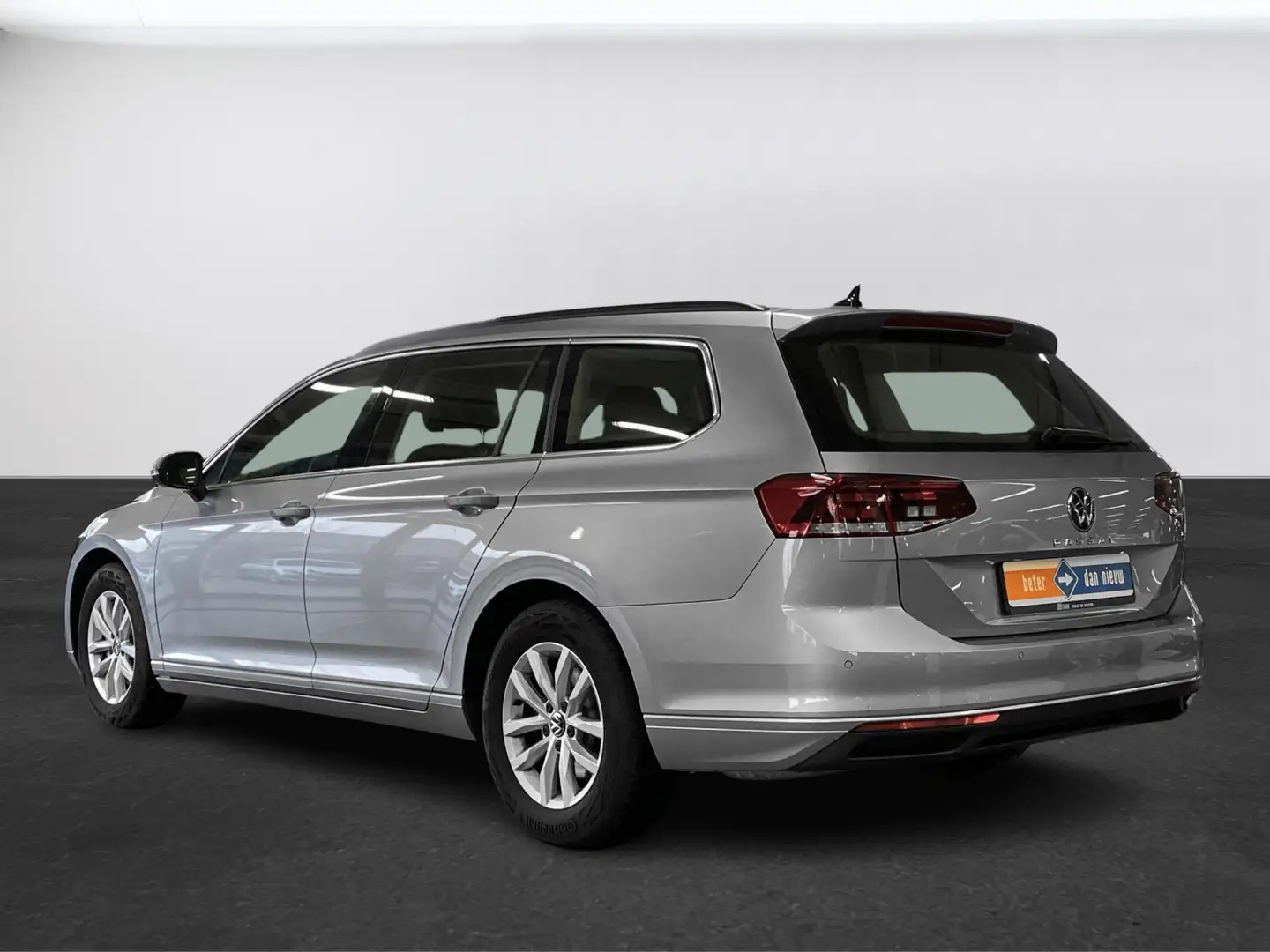 Volkswagen Passat Variant 1.5 TSI Business | Achteruitrijcamera | Navigatie Argent - 2