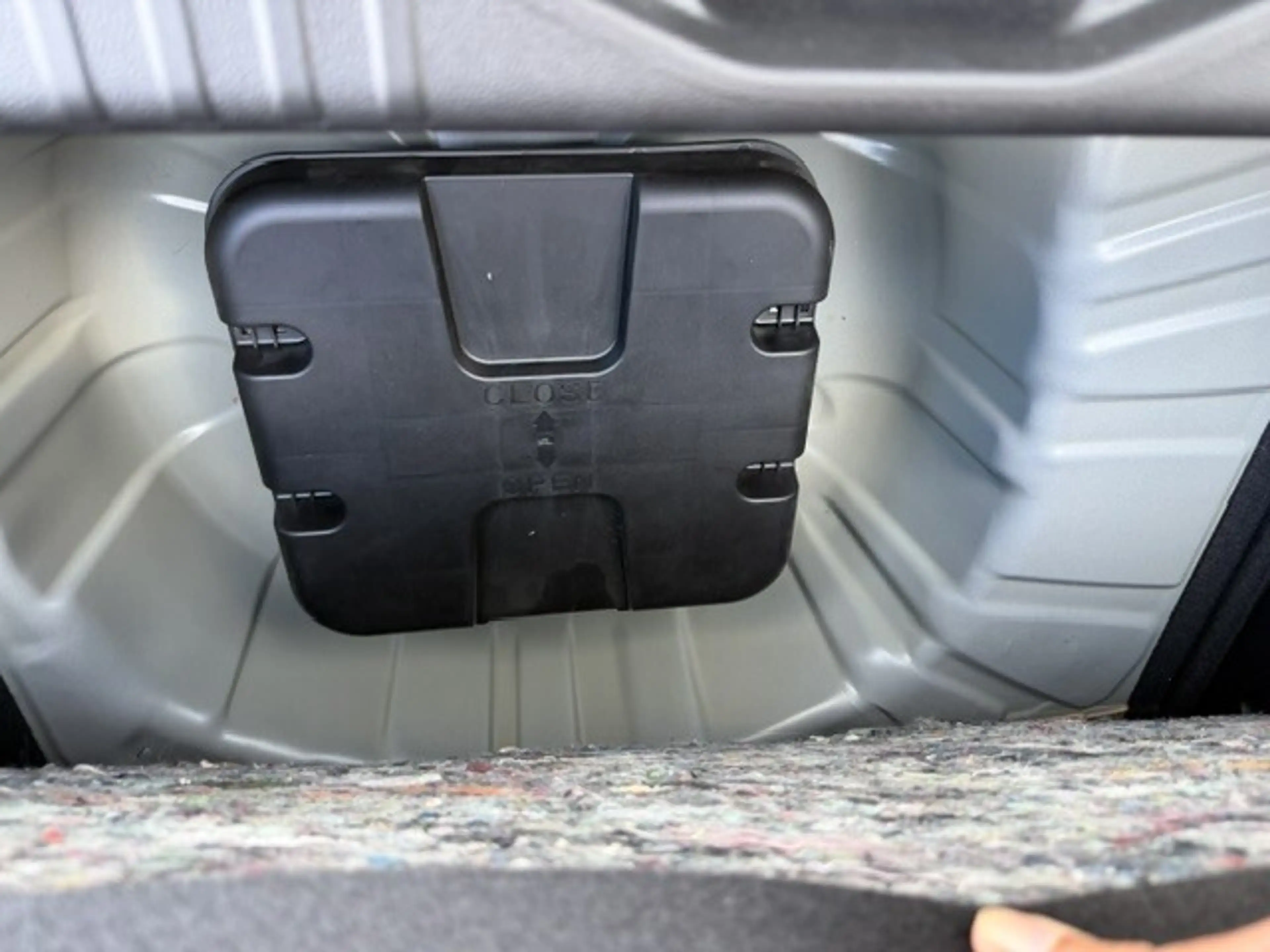 Mitsubishi Colt 1,0 MPI-T Intense — photo 12