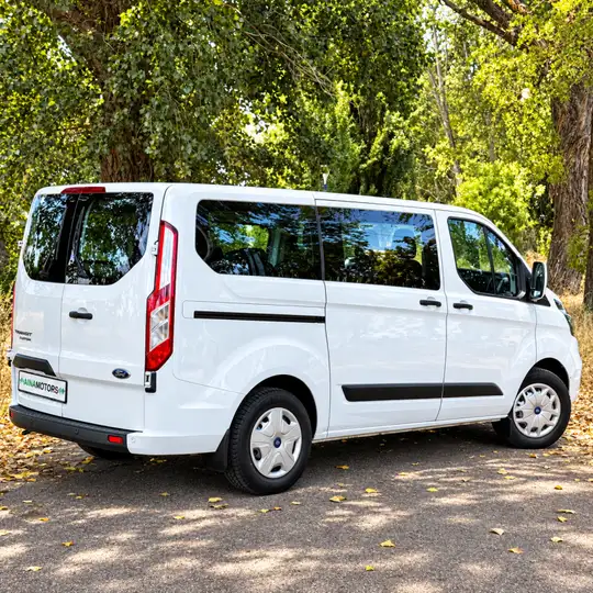 Ford Transit Custom 2022, foto 10