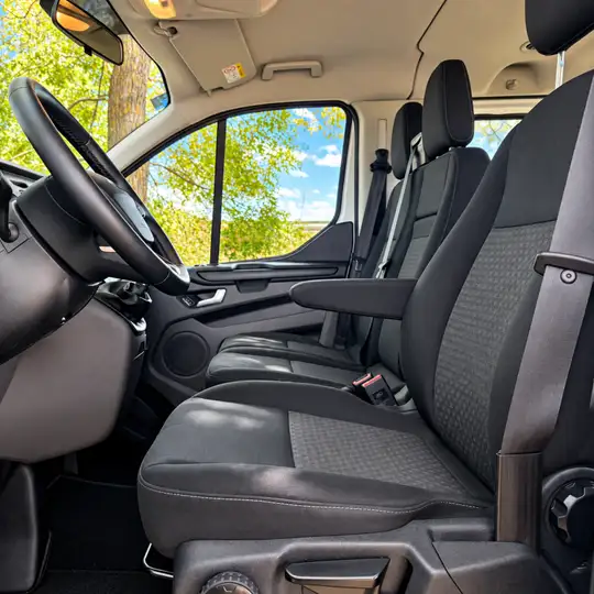 Ford Transit Custom 2022, foto 8