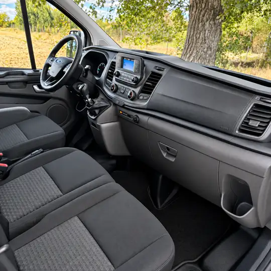 Ford Transit Custom 2022, foto 22