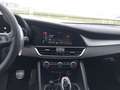 Alfa Romeo Giulia Veloce 210PS Q4 Schwarz - thumbnail 10
