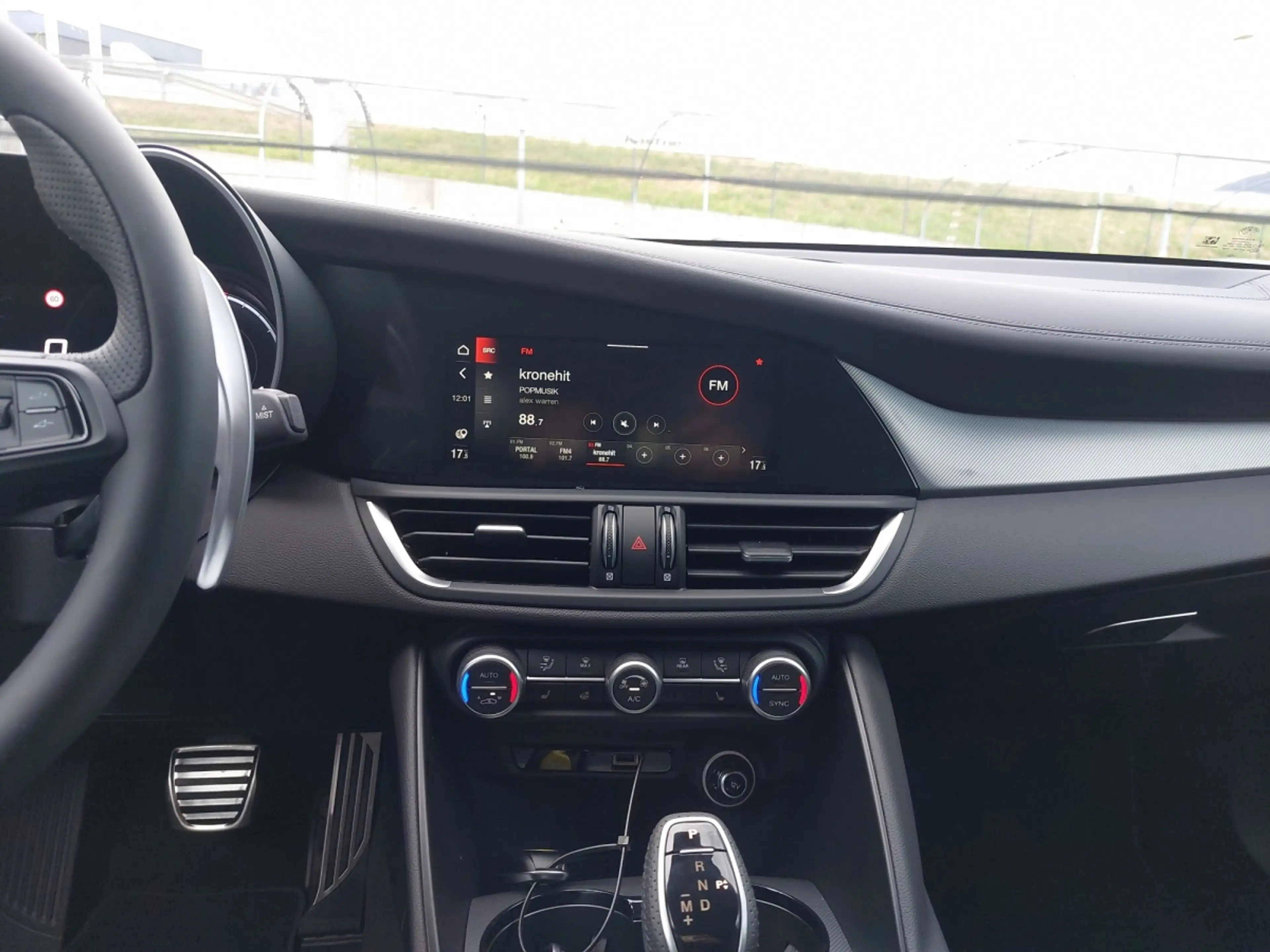 Alfa Romeo Giulia Veloce 210PS Q4 — photo 10