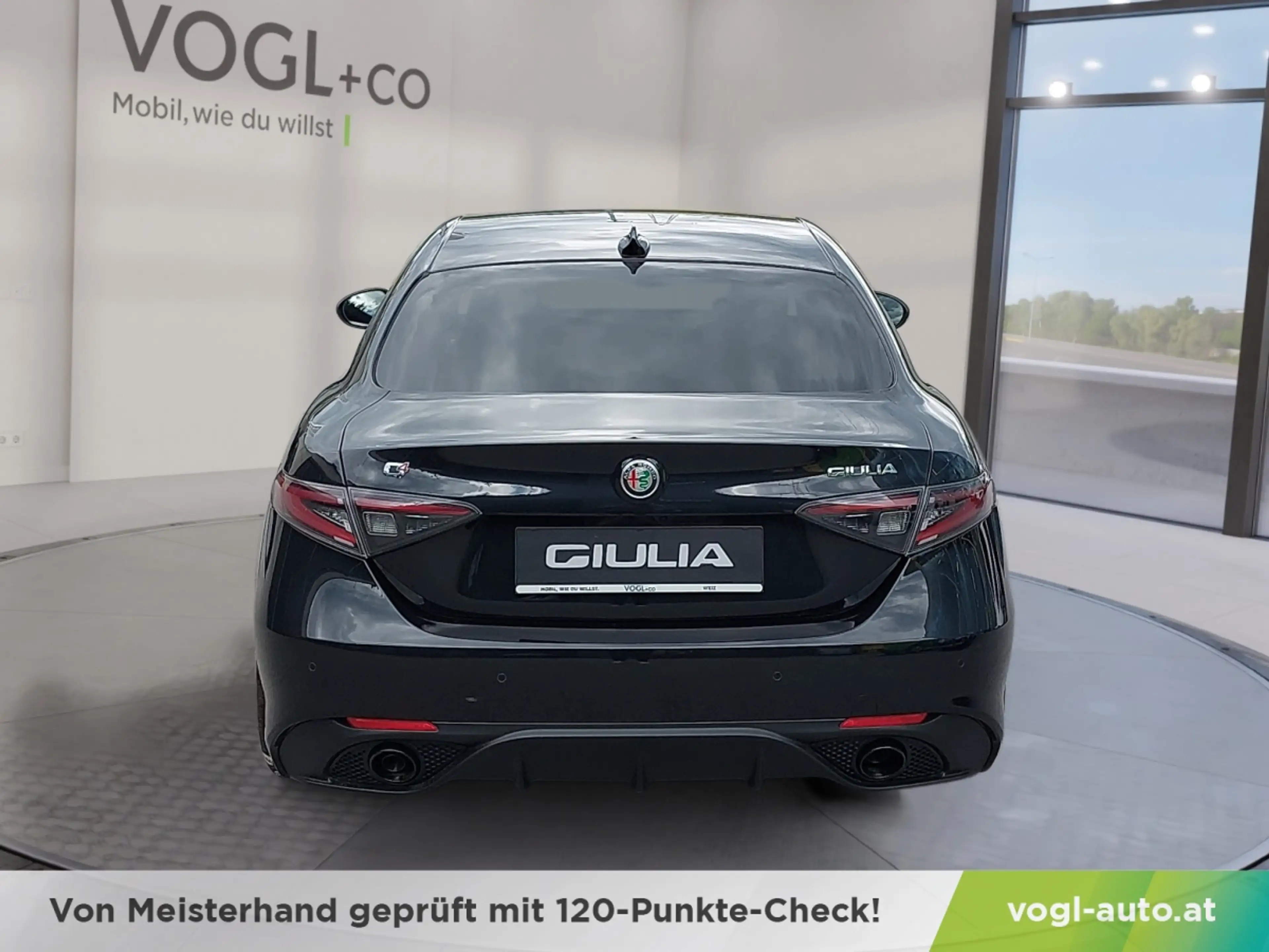 Alfa Romeo Giulia Veloce 210PS Q4 — photo 7