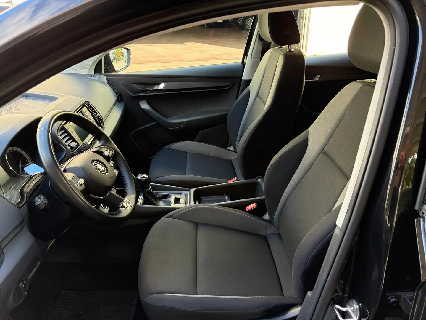 Skoda Karoq Karoq 2017 1.0 tsi Active 110cv Nero - 2