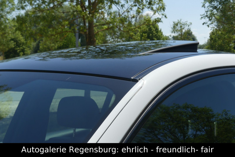 BMW X4 xDrive 20d *M-SPORT*PANO*KAM*AHK*HUD*NAVI PRO — photo 7