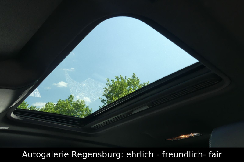 BMW X4 xDrive 20d *M-SPORT*PANO*KAM*AHK*HUD*NAVI PRO — photo 12