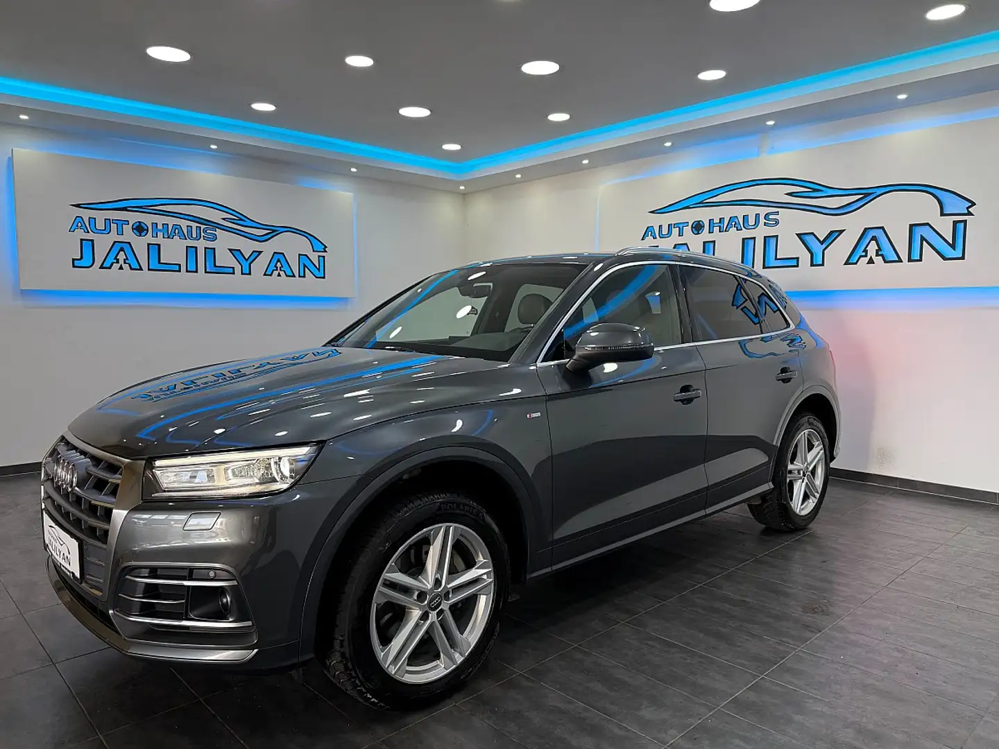 Audi Q5 2,0 TDI quattro, 3xS-LINE, AHK,ACC,VIRTUAL,LED,... Grau - 2