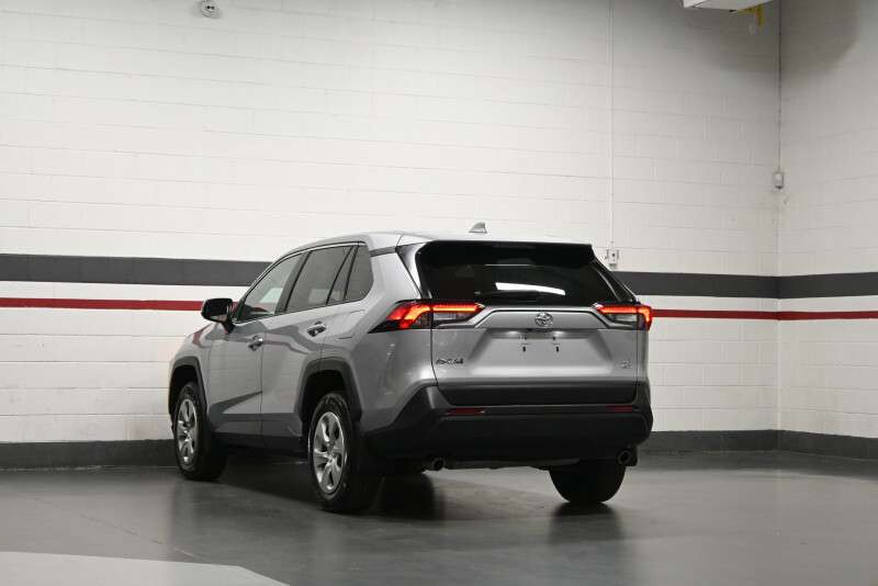 2024 Toyota RAV4 LE Radar Cruise Lane Assist Blind Spot