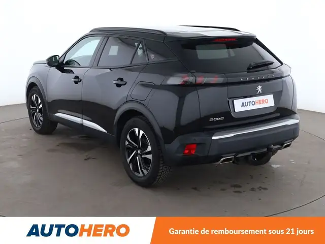 Peugeot 2008 view 4