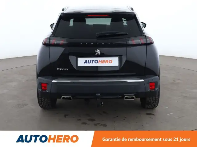 Peugeot 2008 view 5