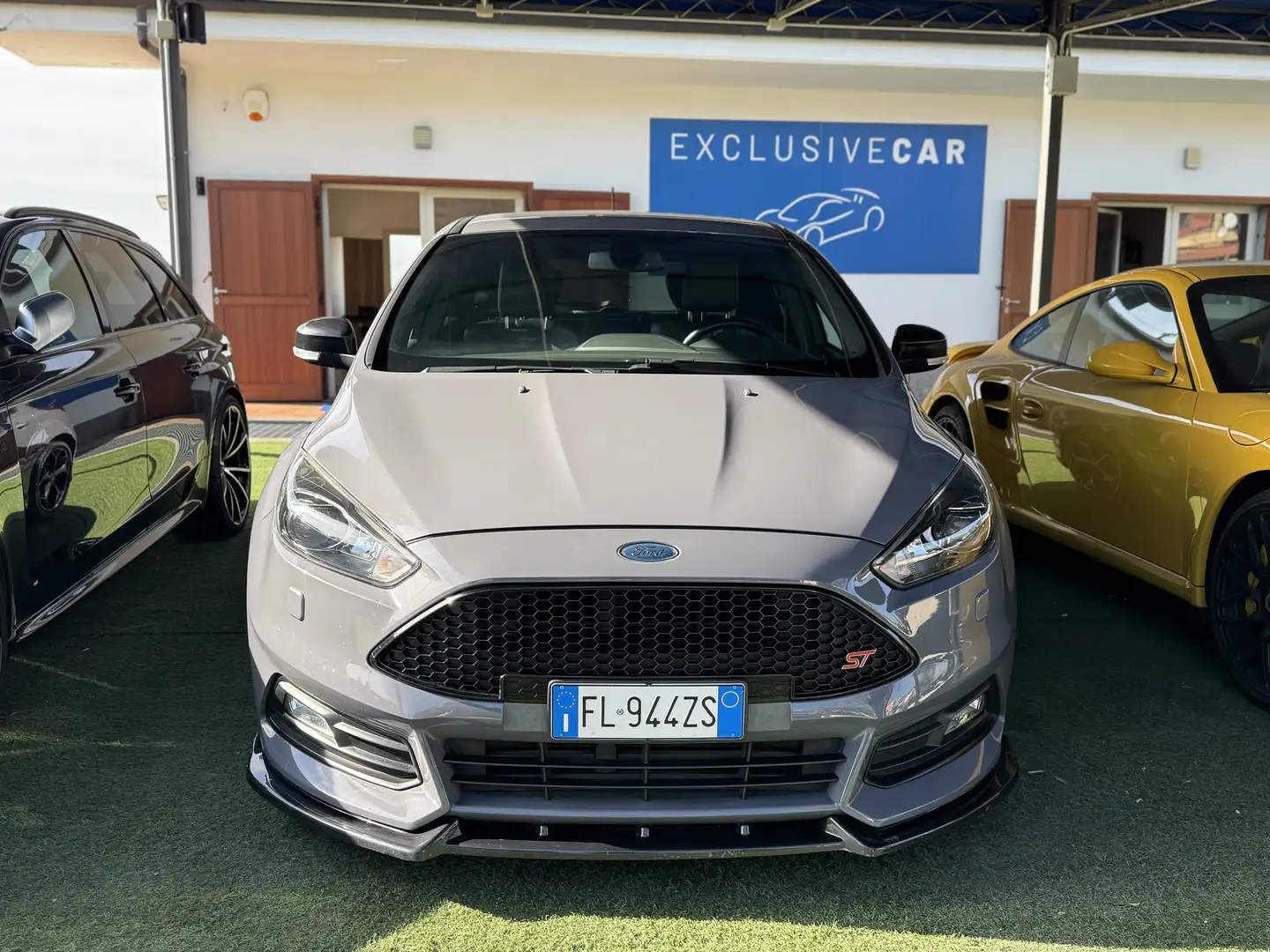 Ford Focus Focus IV 2015 5p 2.0 tdci ST 185cv TAGLIANDI Grigio - 2
