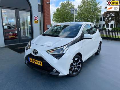 Toyota Aygo 1.0 VVT-i x-play limited AUTOMAAT AIRCO