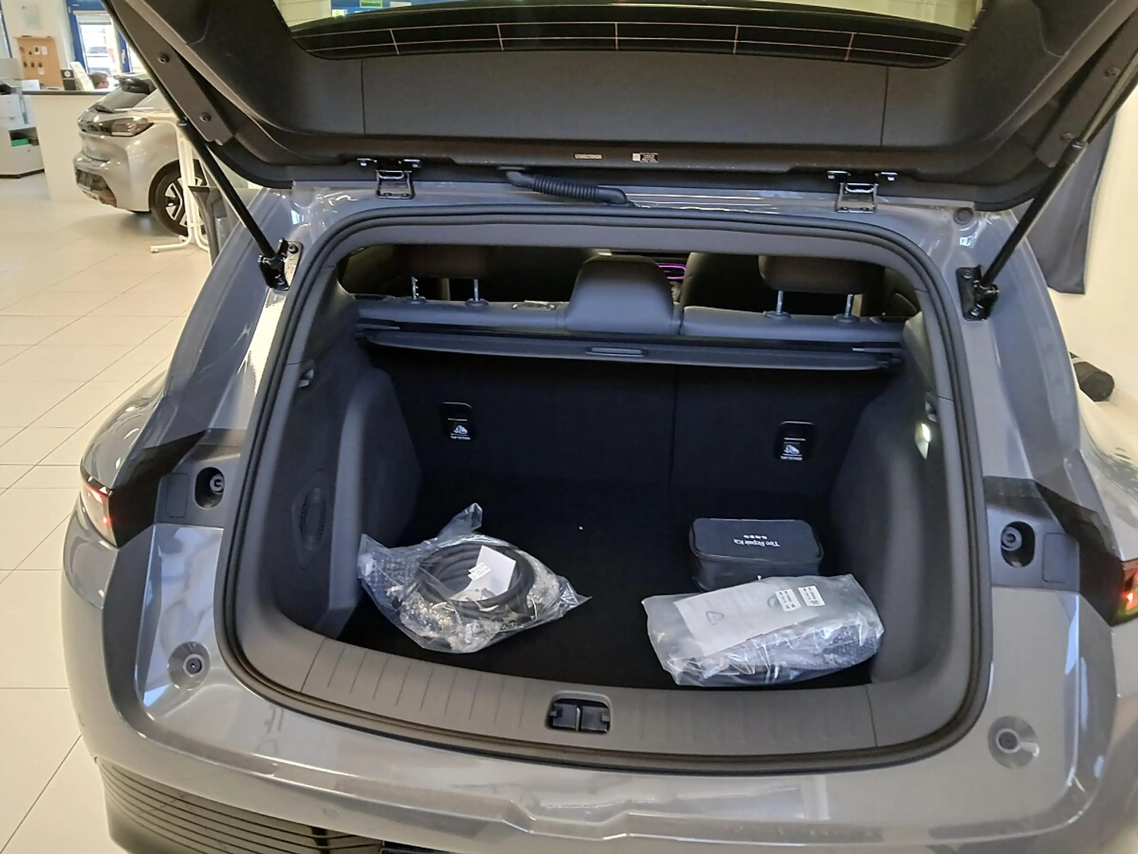 Leapmotor B05 67,1kWh Design Pro Max — photo 5