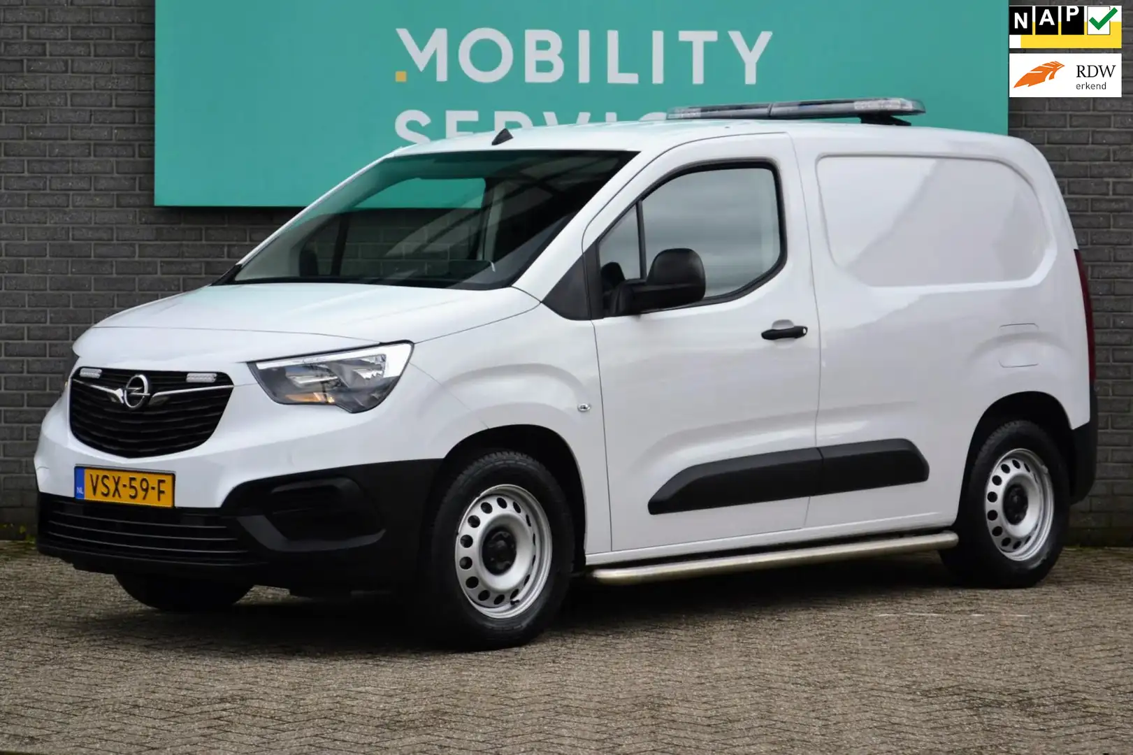 Opel Combo-e L1H1 Standaard 50 kWh Camera Sidebars Verlichting Wit - 1