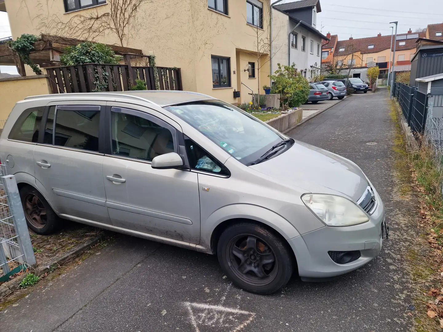 Opel Zafira Zafira 1.8 Gri - 2