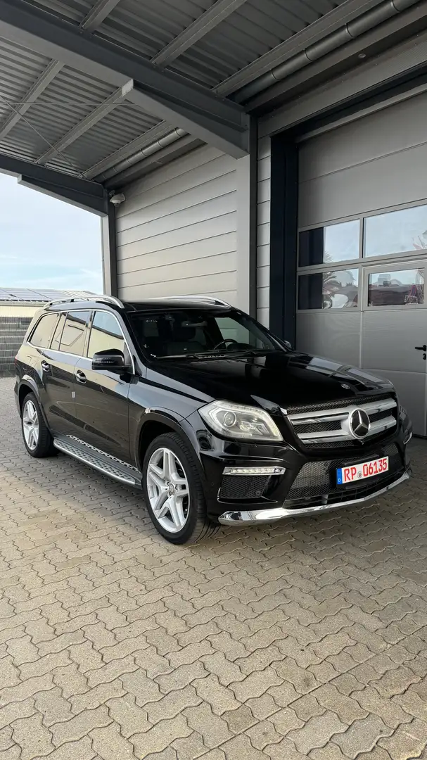 Mercedes-Benz GL 500 4Matic (BlueEFFICIENCY) 7G-TRONIC - 1