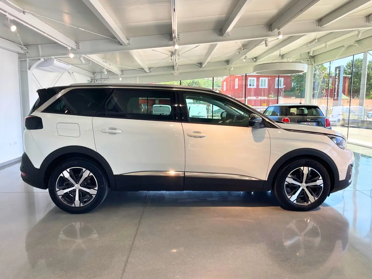Peugeot 5008 1.5 bluehdi 130cv Allure S&S 7POSTI FULL-OPTIONALS Bianco - 2