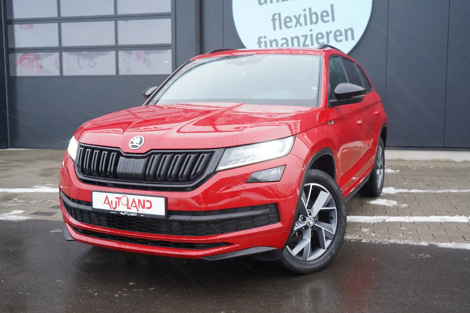 Skoda Kodiaq 2.0 TDI Sportline DSG LED AHK Navi Kamera Rouge - 1