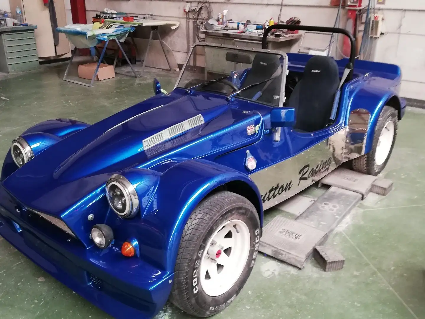 Dutton Phaeton Series 1 - 1