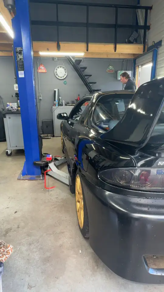 Mazda MX-3 1.8i V6, foto 3