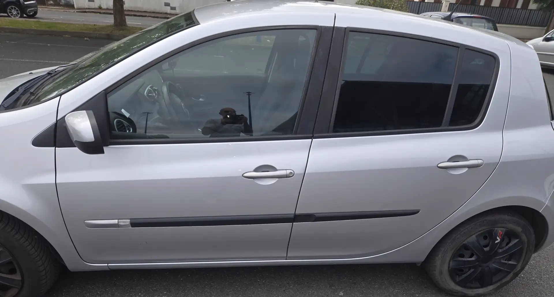 Renault Clio Clio III dCi 75 eco2 20th Euro 5 - 1