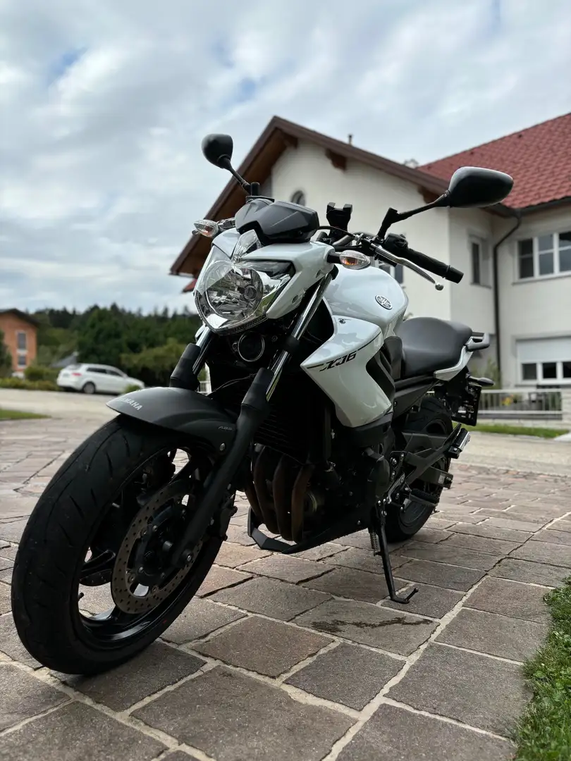 Yamaha XJ 6 mit ABS Blanco - 2