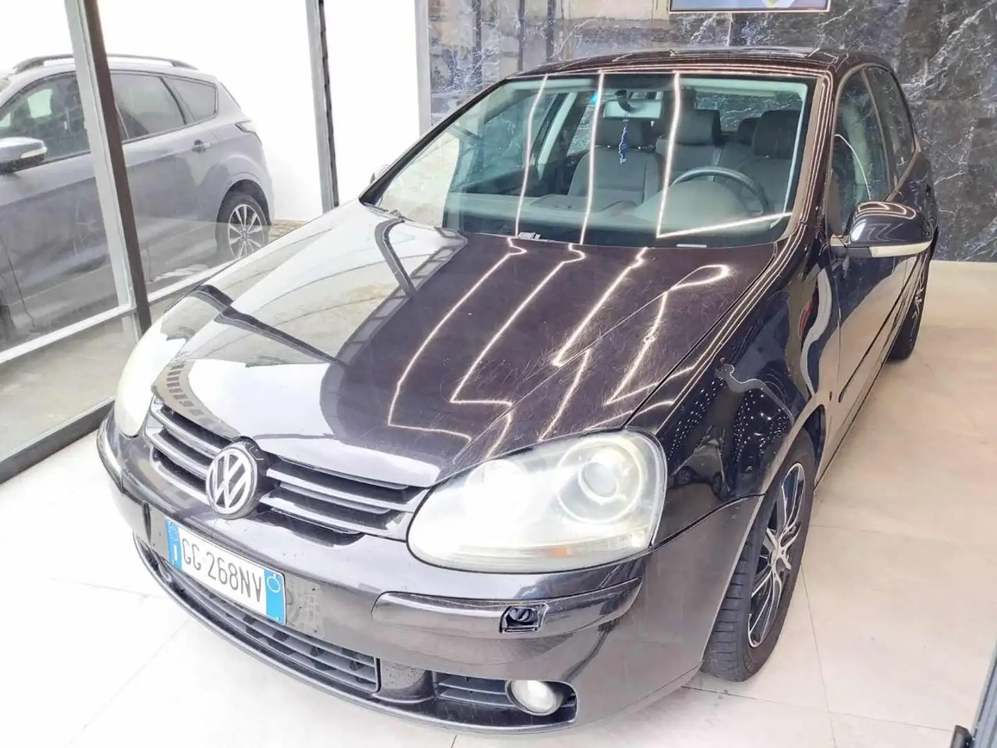 Volkswagen Golf 2.0 16V TDI 5p. Sportline Nero - 2