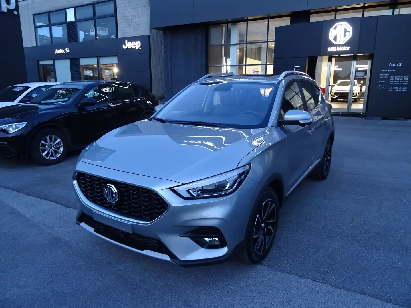 MG ZS Classic 1.5 VTi-tech Luxury Plateado - 1