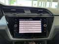 Volkswagen Touran Autom., *Navi *ACC *7-Sitzer *AHK Zwart - thumbnail 32