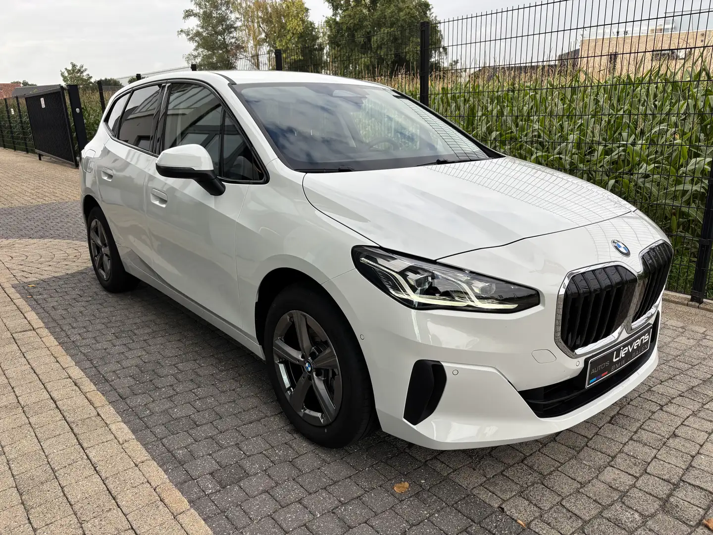 BMW 218 i Active Tourer - KeylessGo AdaptiveLED Zetelverw. Blanc - 2