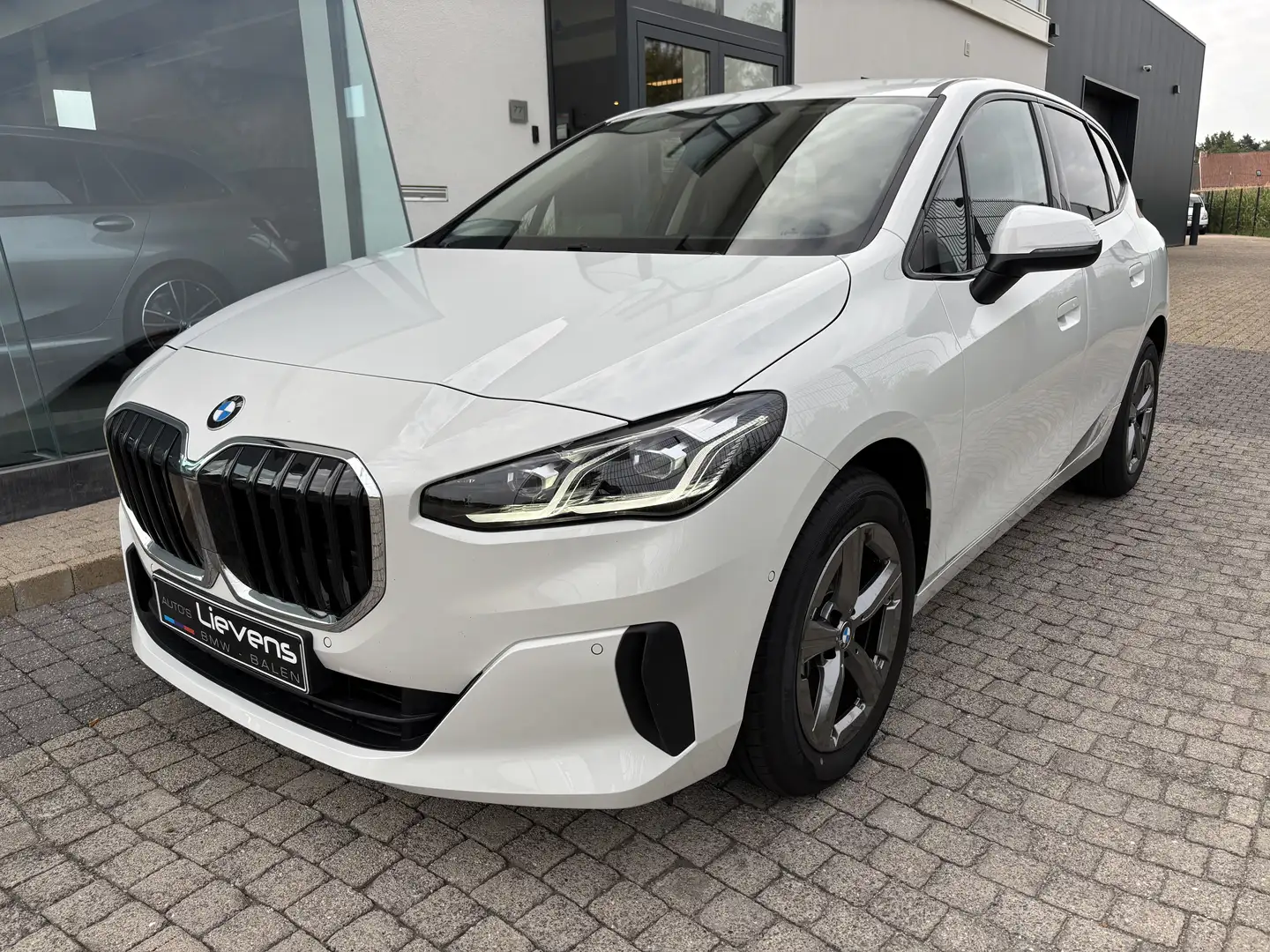 BMW 218 i Active Tourer - KeylessGo AdaptiveLED Zetelverw. Blanc - 1