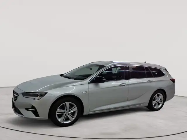 Opel Insignia view 6