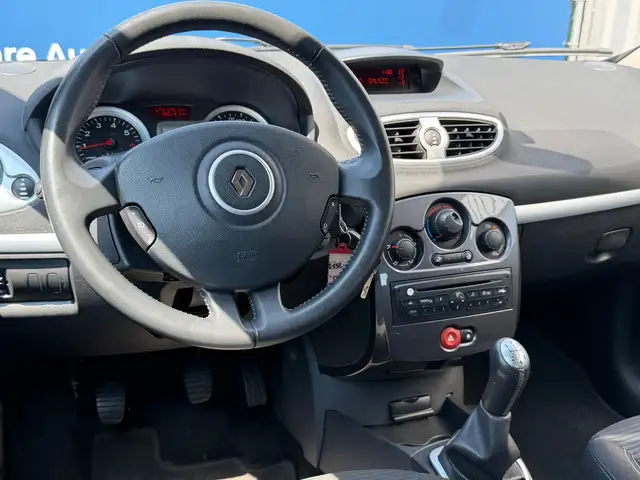 Renault Clio view 7