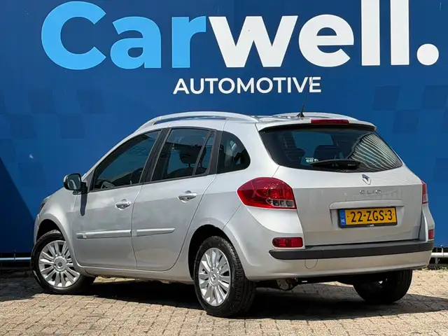 Renault Clio view 5