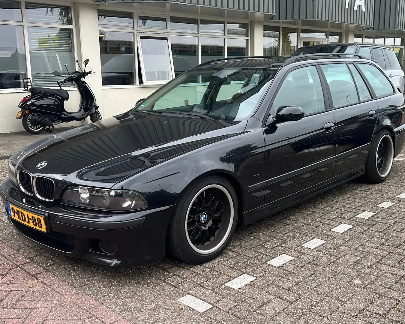 BMW 540 E39 540i Touring Executive Noir - 2