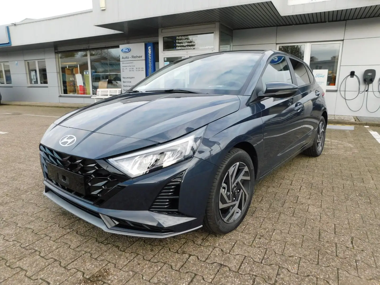 Hyundai i20 Trend 1,0 74kw, Navi / Led / Klima / Alu Grigio - 1