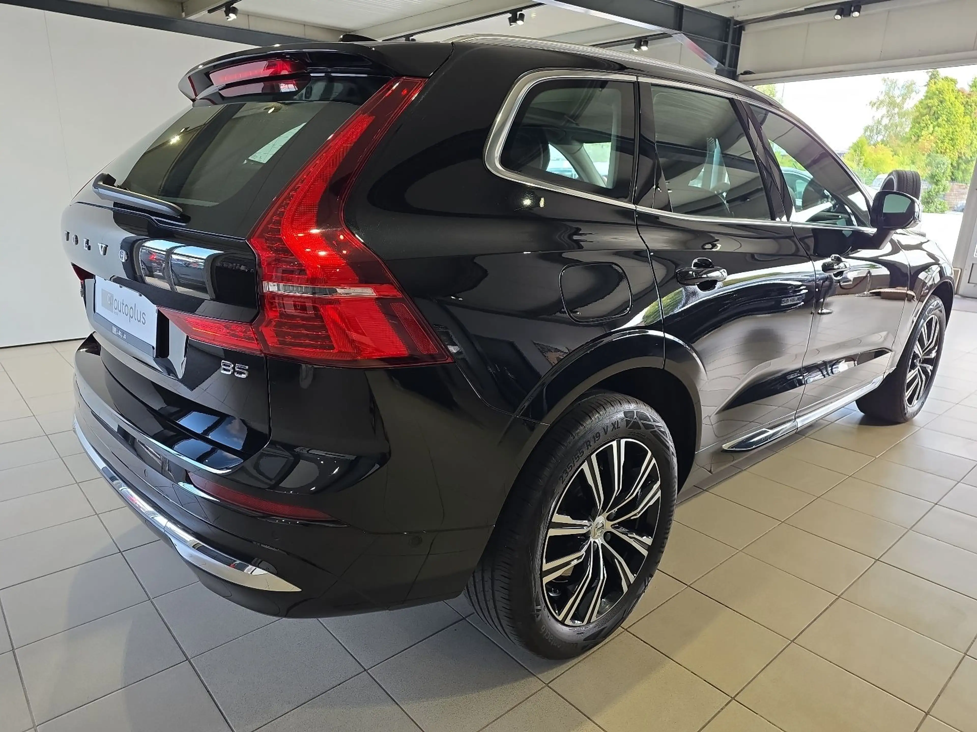 Volvo XC60 B5 Inscription ACC Sitzbelüftung 360° Pano — photo 6