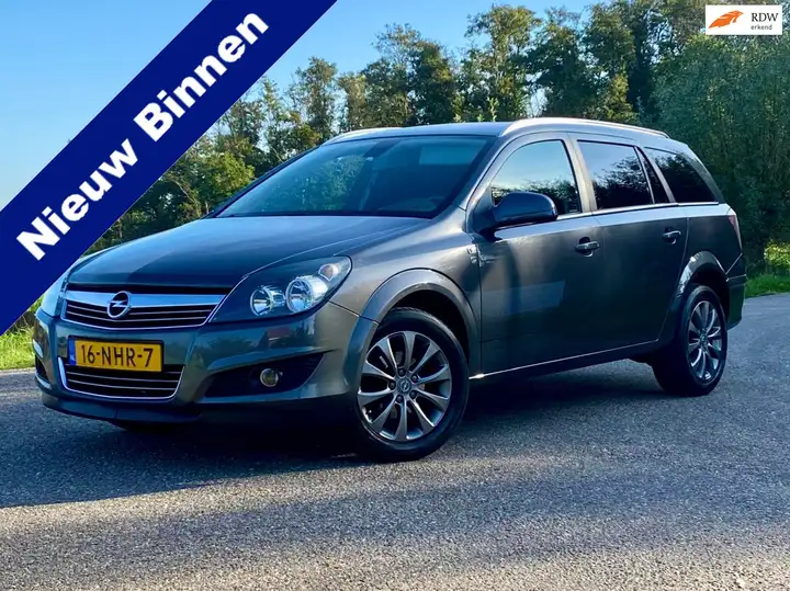 Opel Astra Wagon 1.6 111 years Edition NAVI AIRCO NAP 116PK G