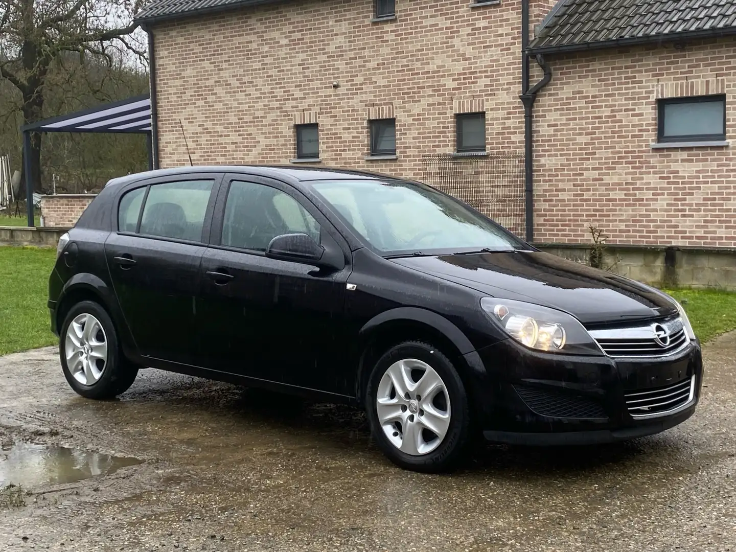Opel Astra 1.7 CDTI DPF Design Edition Noir - 2