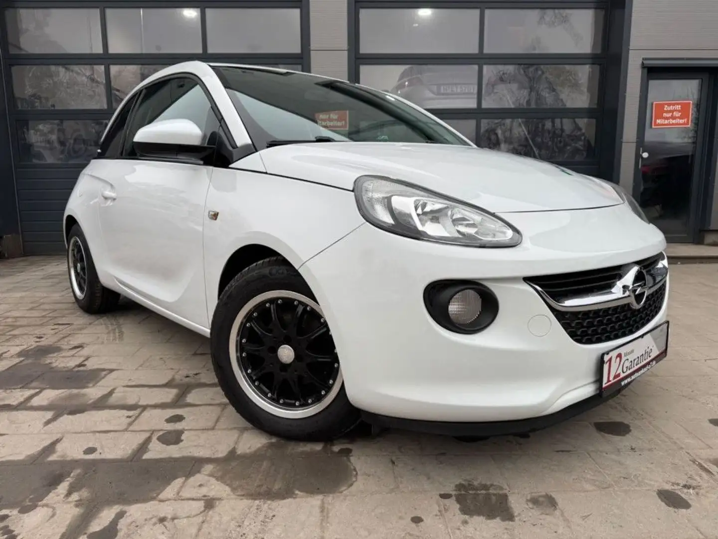 Opel Adam Blanco - 1