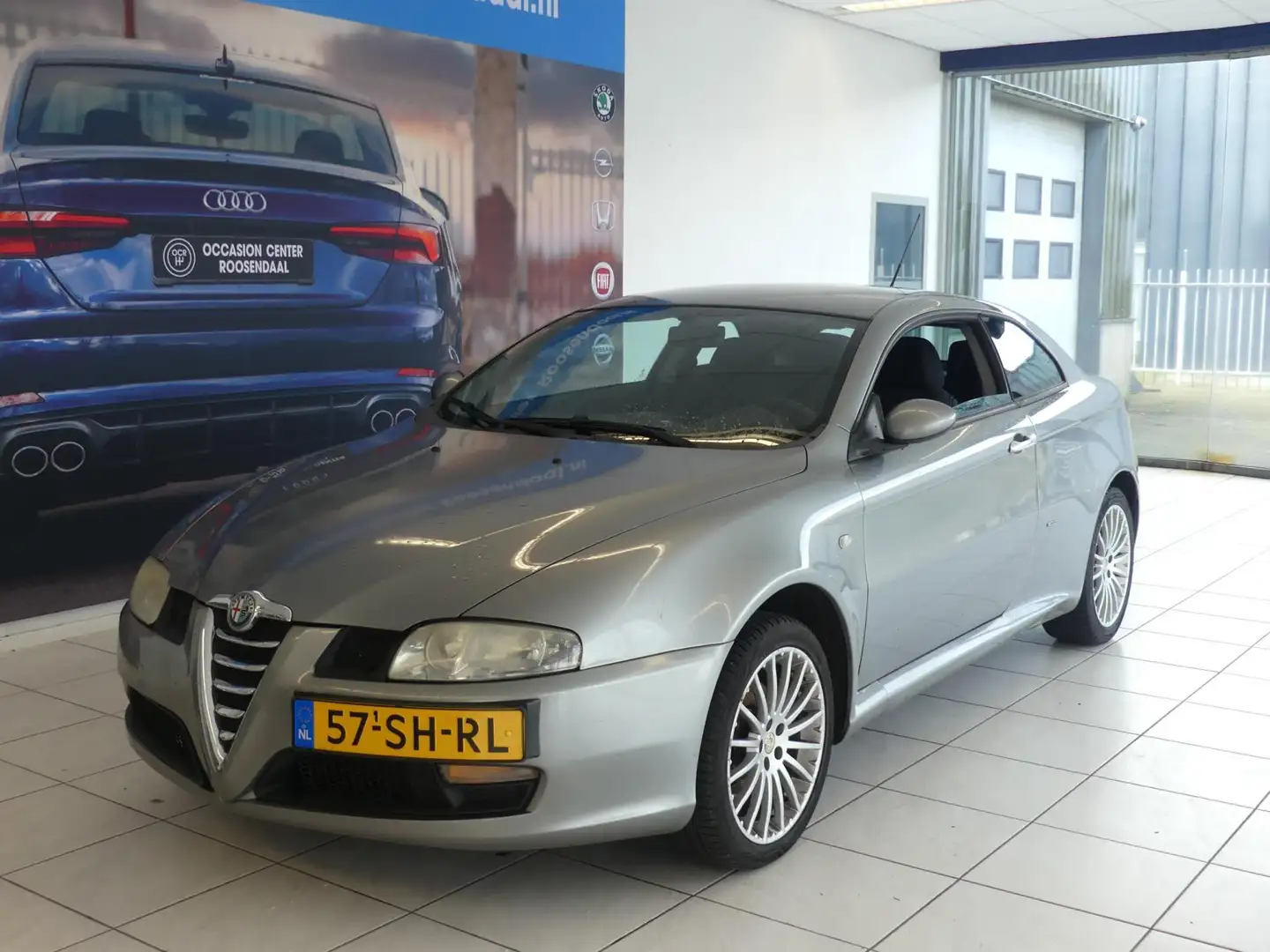 Alfa Romeo GT 2.0 JTS Distinctive Climate Control Lmv Distr. ree Szürke - 2