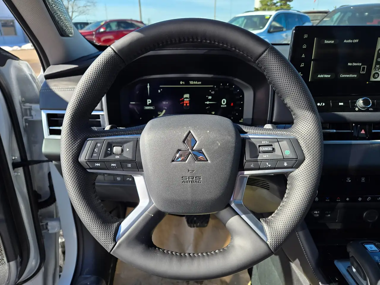 Mitsubishi Outlander снимка Mitsubishi Outlander