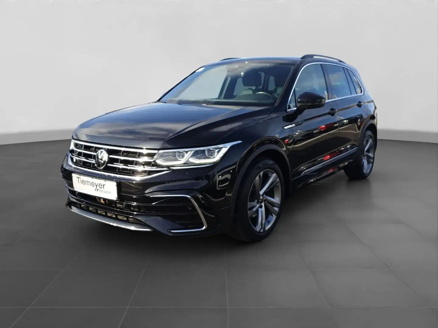 Volkswagen Tiguan 1.5 TSI DSG R-LINE MATRIX NAVI VIRTUAL LM Schwarz - 2