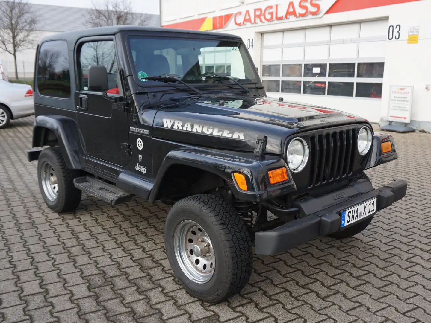 Jeep Wrangler 2.5 Sport, 60 Jahre Jubiläumsmodel Schwarz - 1