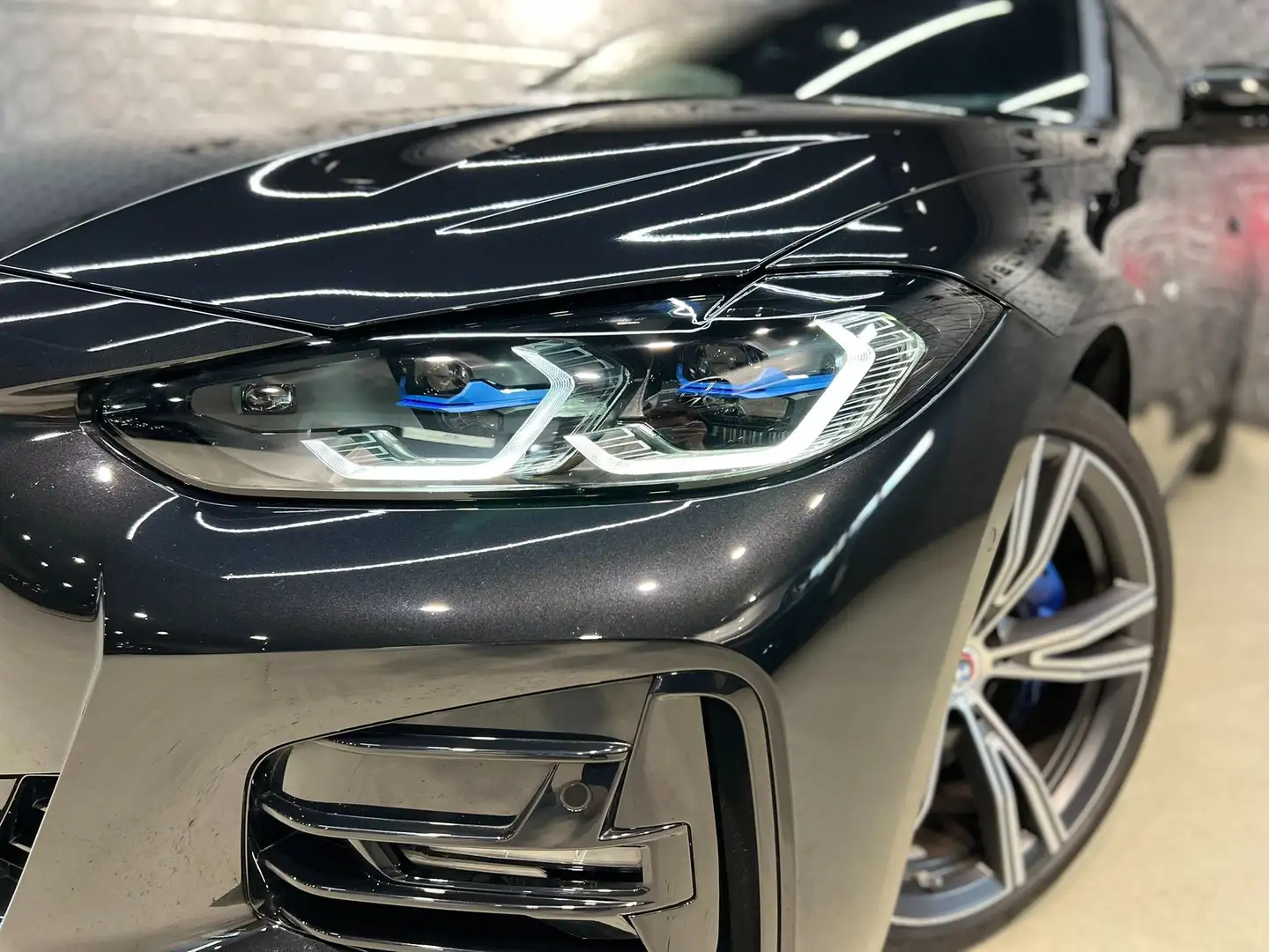 BMW 420 d xDrive M Sport*LEDER*MEMORY*RFK*x-Drive Schwarz - 2